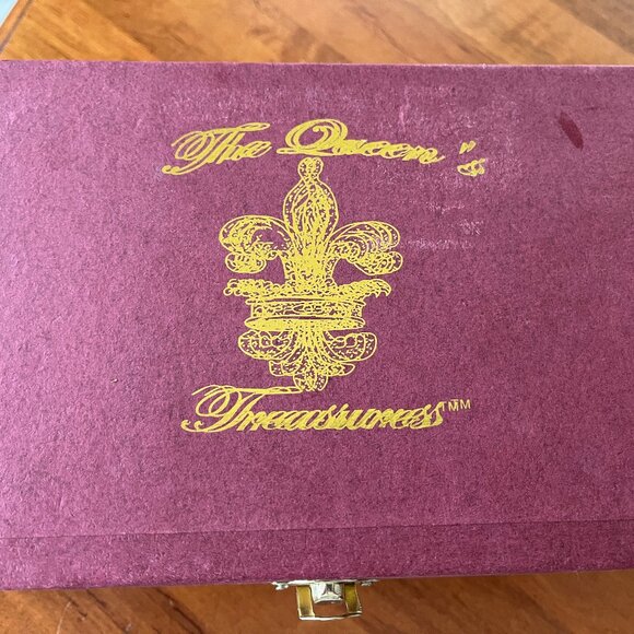 The Queens Treasures Miniature Tea Set Free Shipping - Picture 3 of 10